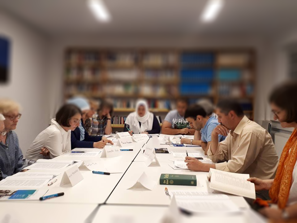 Koran- und Bibellesung als Zeichen des interreligiösen Dialogs